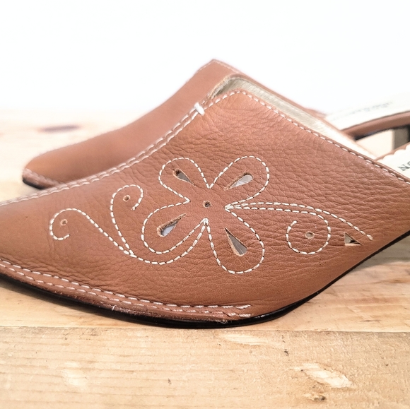 Ros Hommerson Brown Leather Mules White Stitching Women's Slip On Shoes Size 6 - Picture 7 of 11